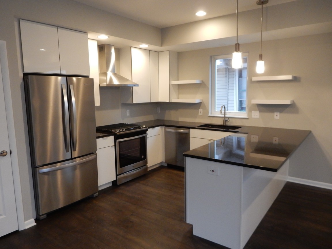 Photos of 2168 West 29th Street