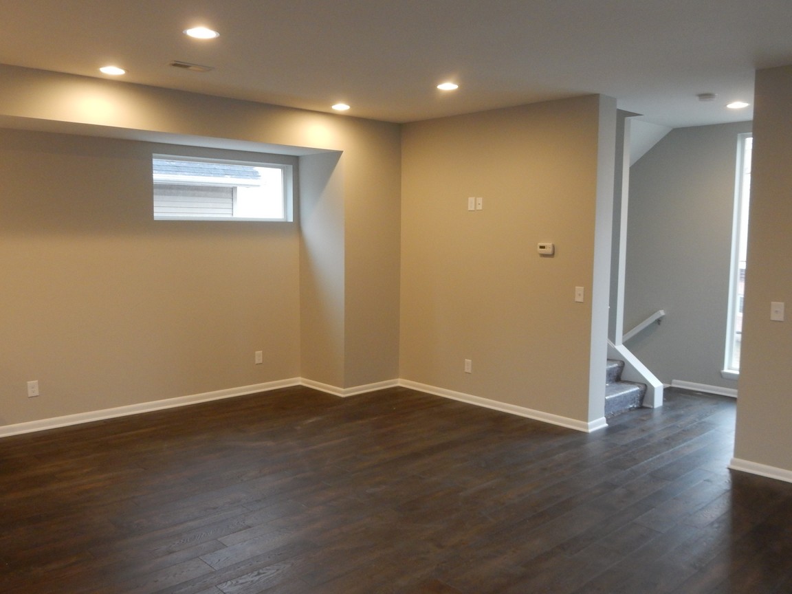 Photos of 2168 West 29th Street