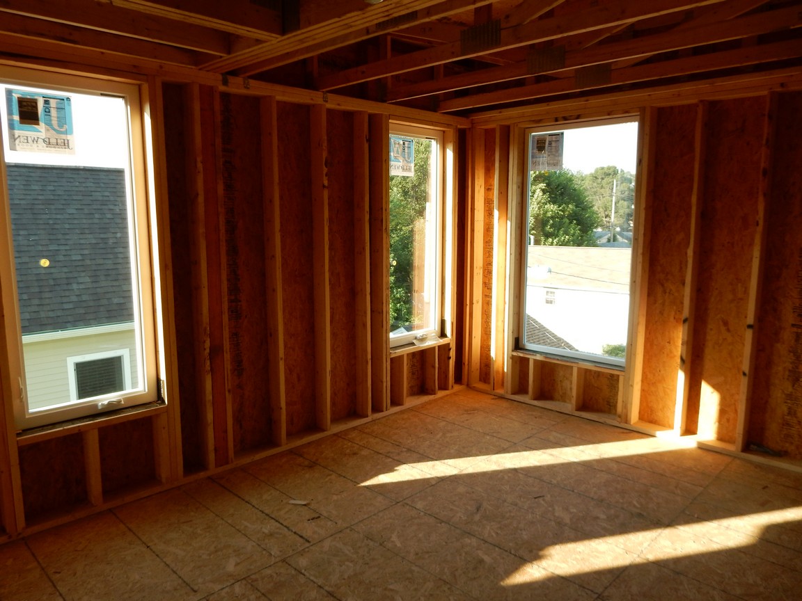 Photos of 2168 West 29th Street