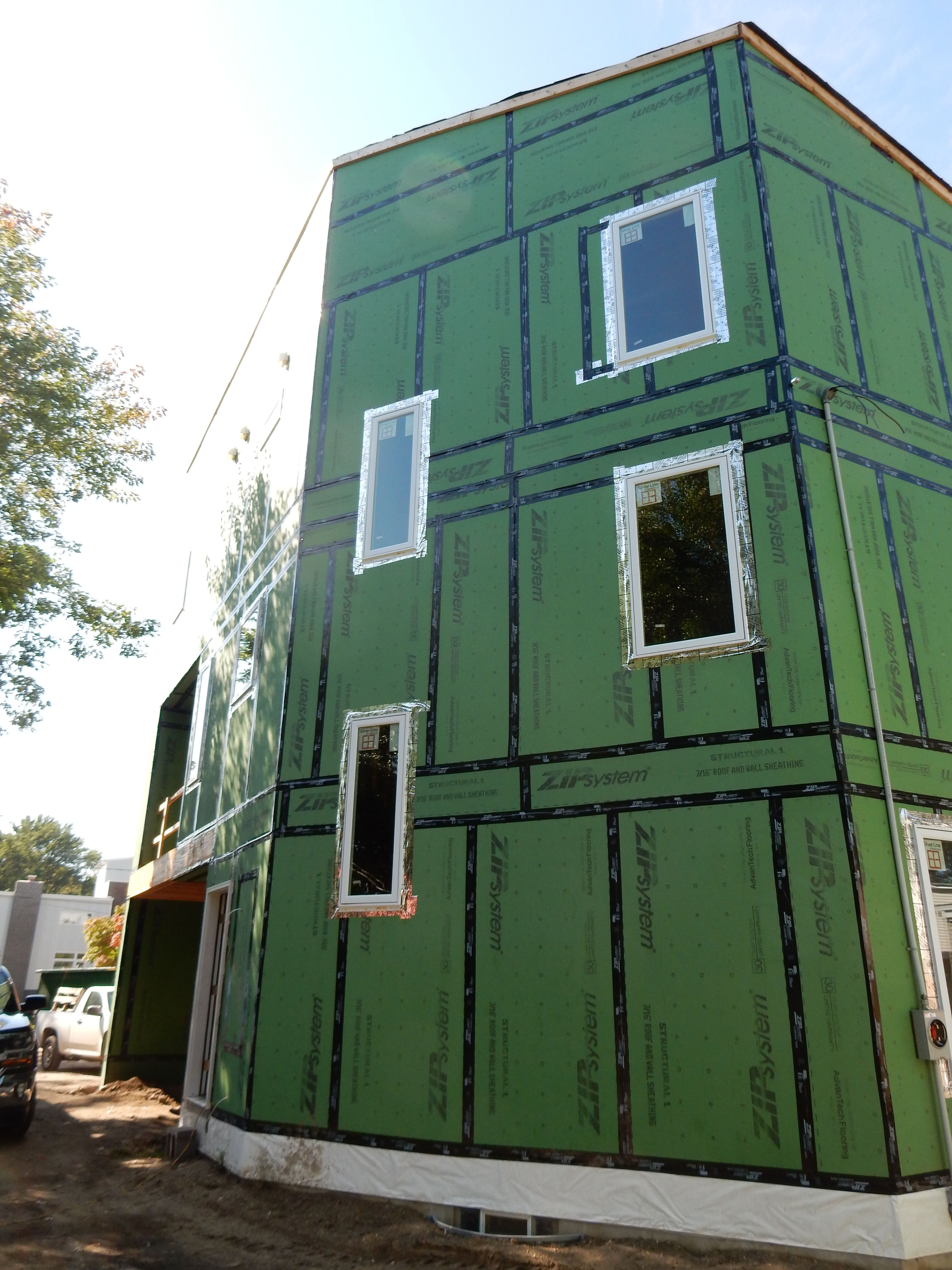 Photos of 2475 Tremont Lane | Photos of Single Family Homes in Tremont