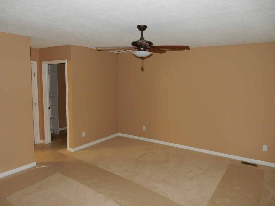 909 College Tremont Cleveland Ohio