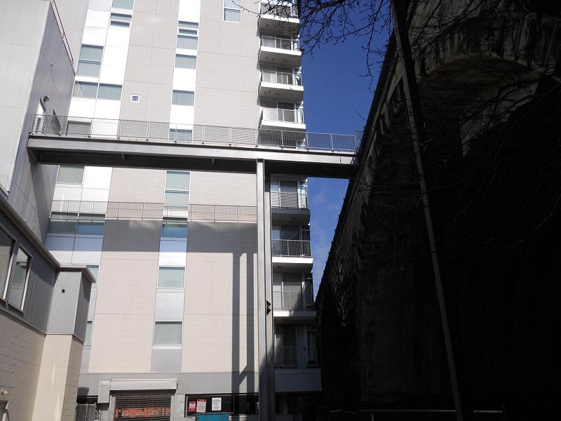 Exterior Photos of Stonebridge Plaza in Downtown Cleveland