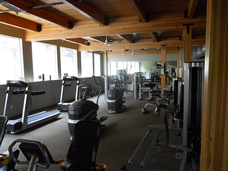 Interior Photos of Stonebridge Plaza in Downtown Cleveland