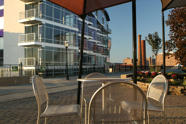 Exterior Photos of Stonebridge Plaza in Downtown Cleveland