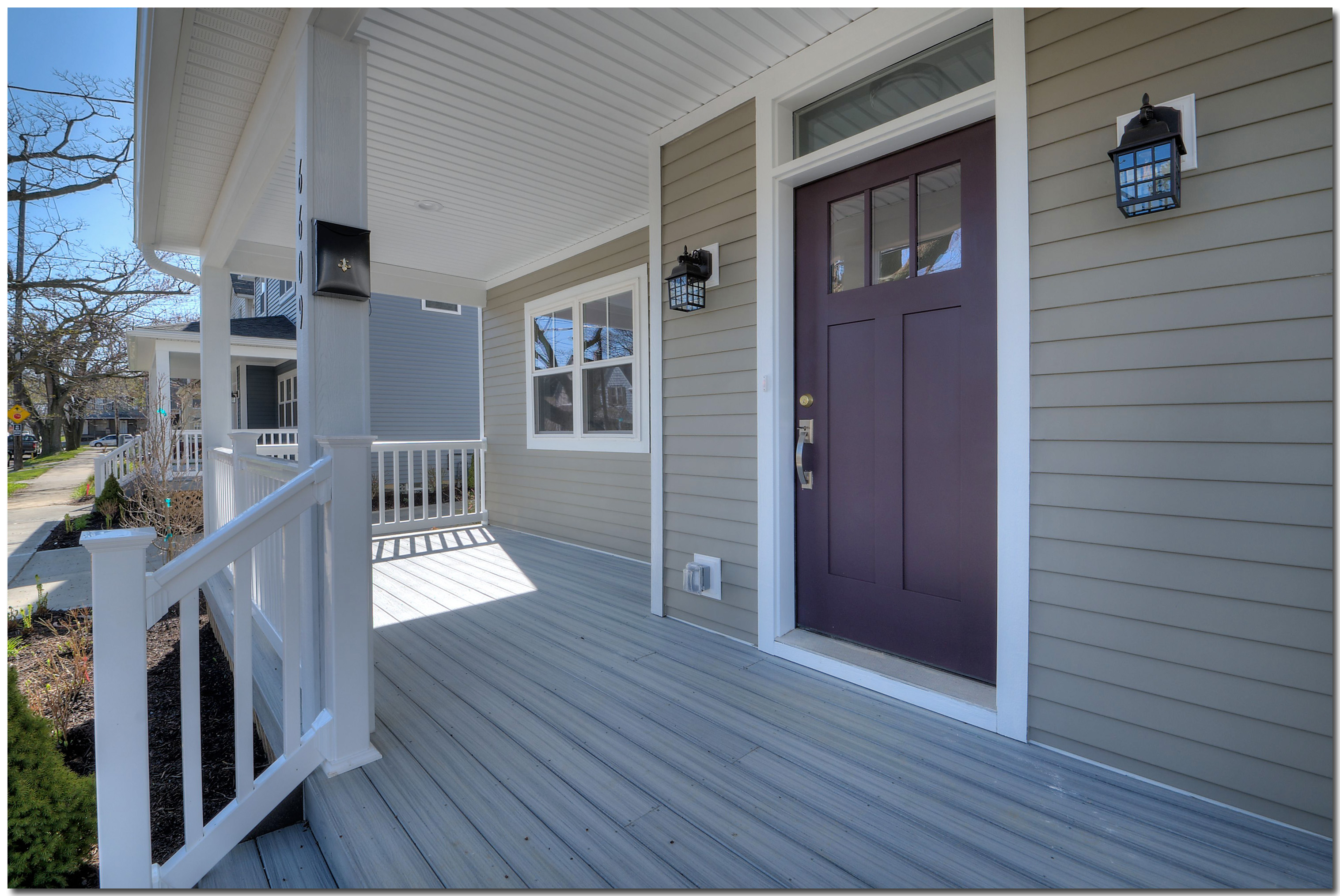 6609 Wakefield (Gordon Square/Detroit Shoreway)