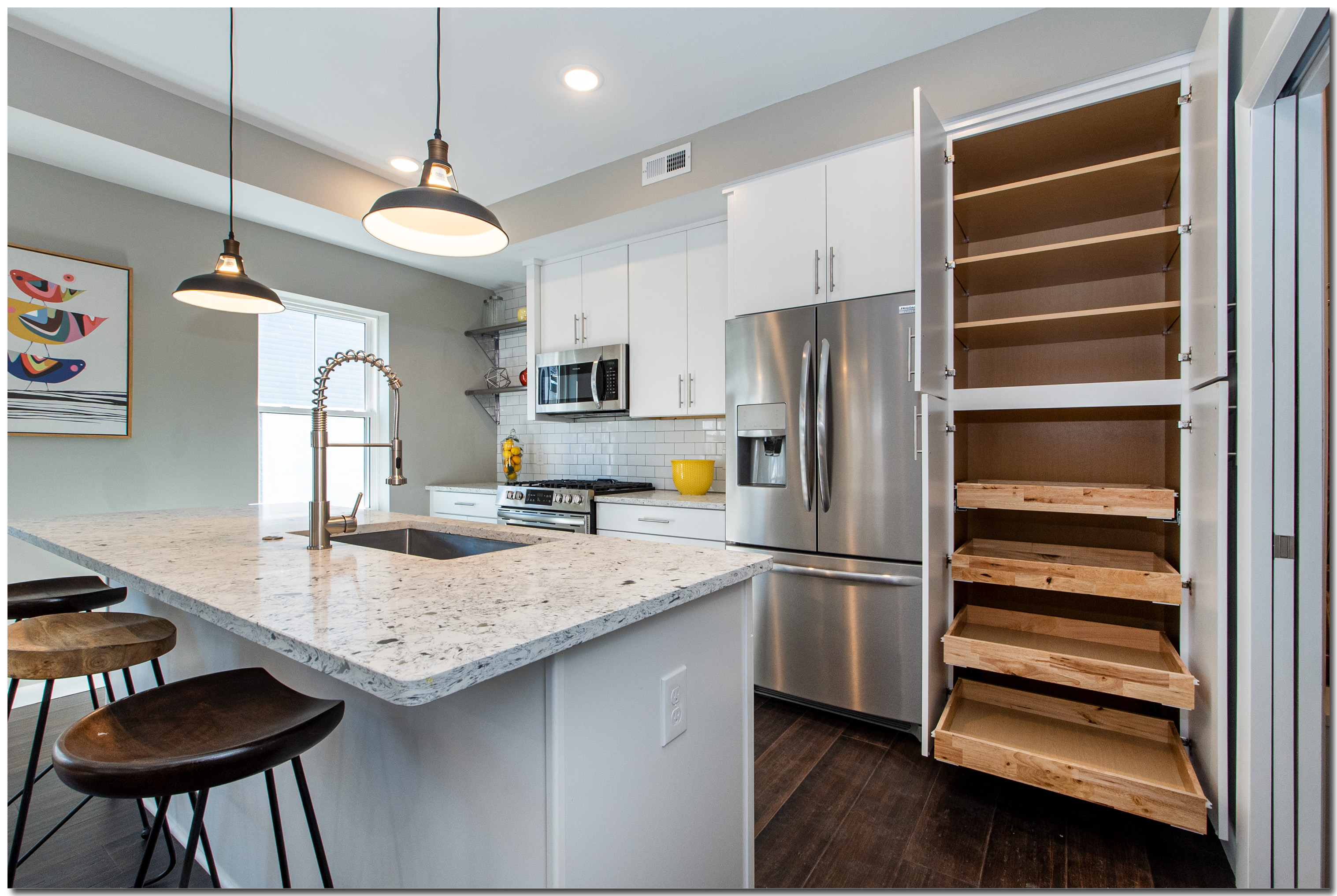 6609 Wakefield (Gordon Square/Detroit Shoreway)